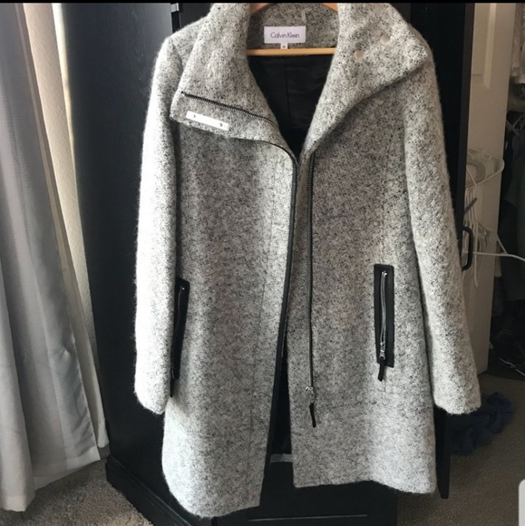 Calvin Klein Boucle Coat - Picture 7 of 8